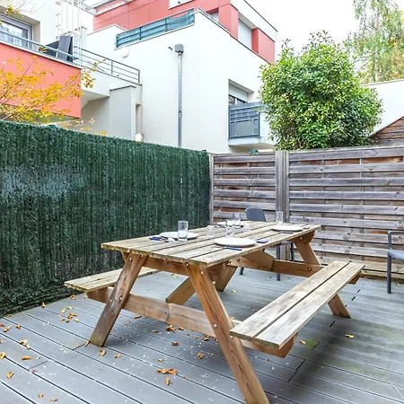 Дом отдыха Triplex Cosy A 20min Des Champs Elysees Женвилье